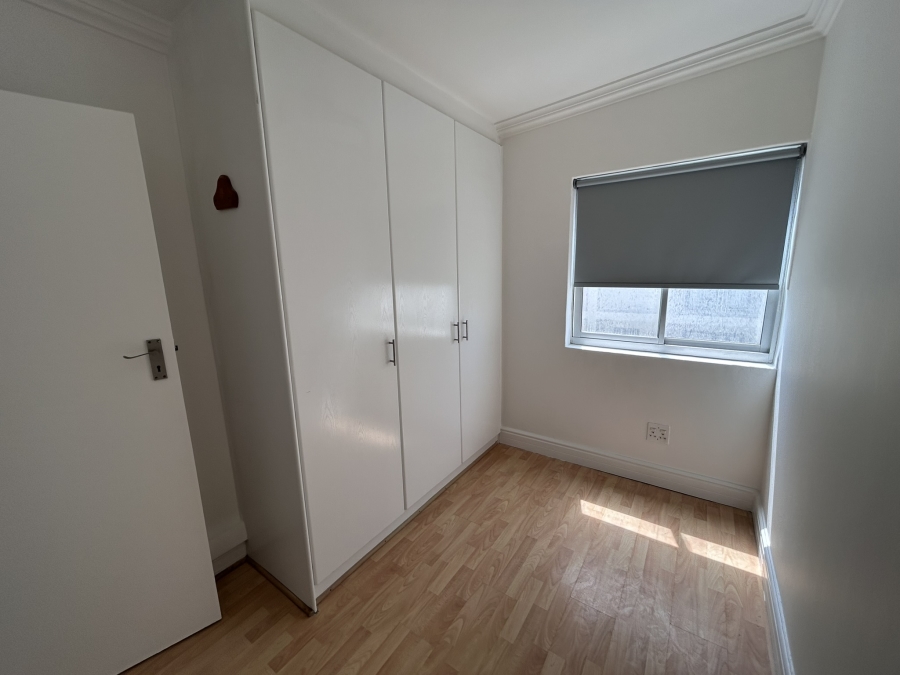 To Let 3 Bedroom Property for Rent in Beachfront Western Cape